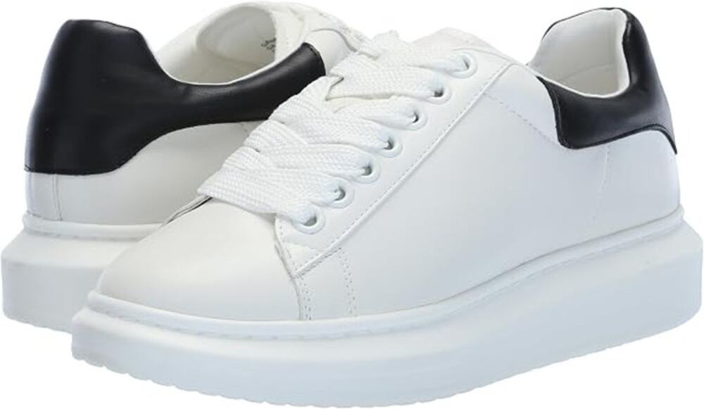 Steve Madden Gaines Platform Sneakers Womens 9.5M White Lace Up Chunky Shoe NWOT